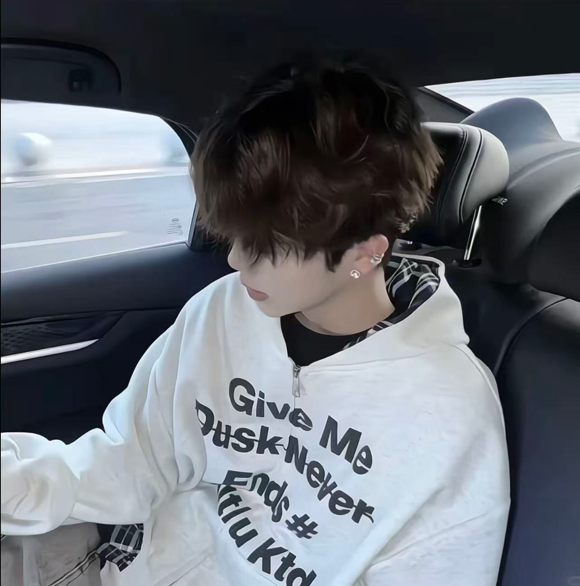 扫码加QQ群-一元树资源网